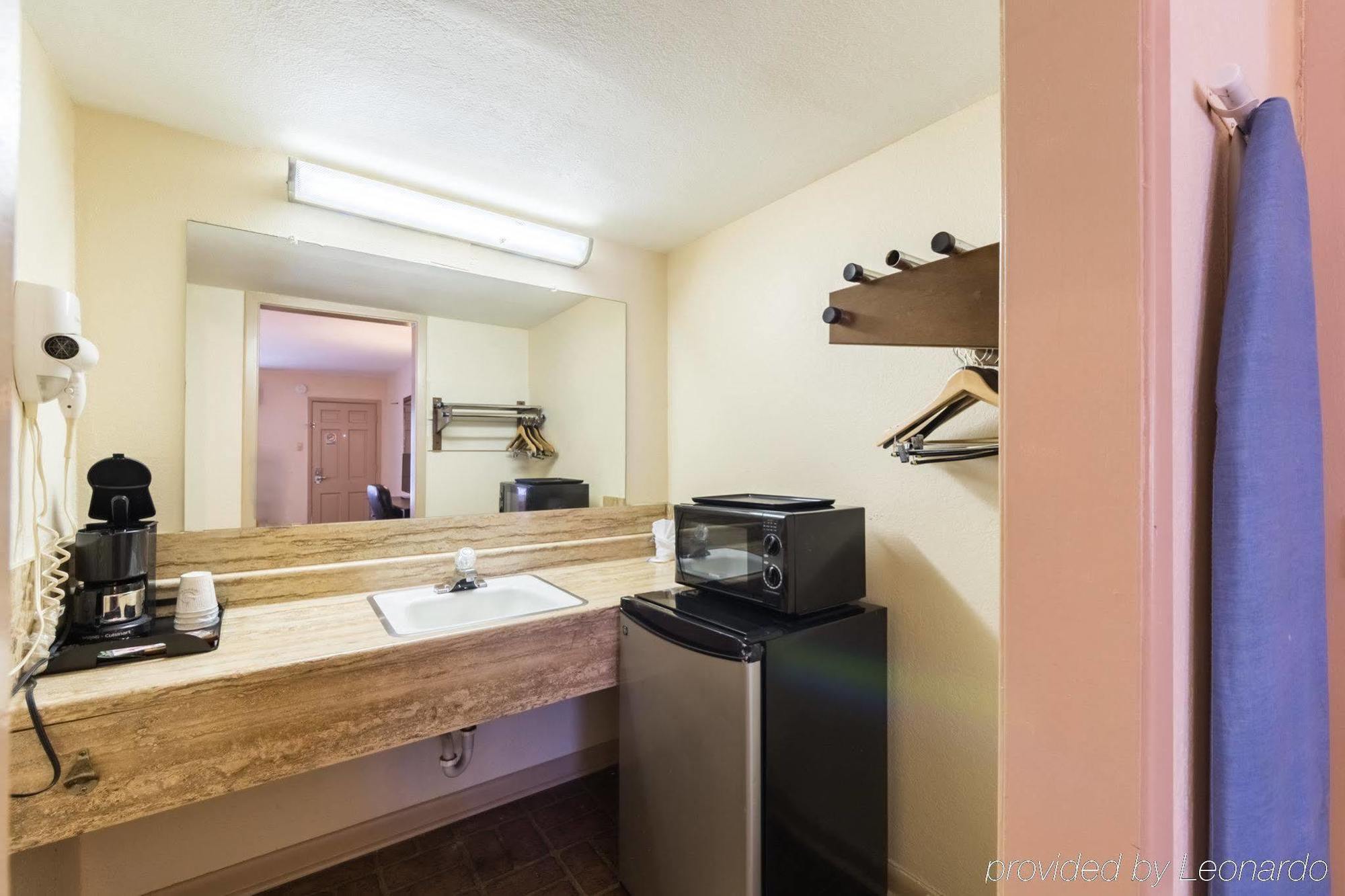 Rodeway Inn University Austin Eksteriør bilde